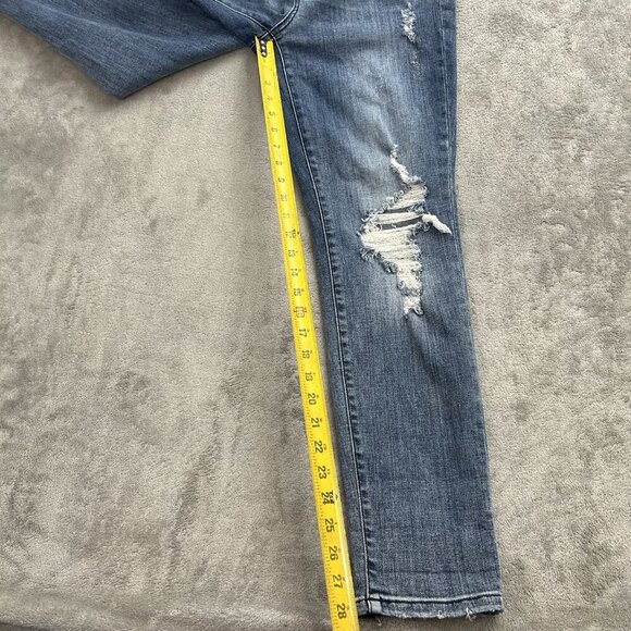 Judy Blue Jeans Womens 3 / 26 Boyfriend Fit Medium Wash Stretch Denim Distressed - Picture 5 of 16